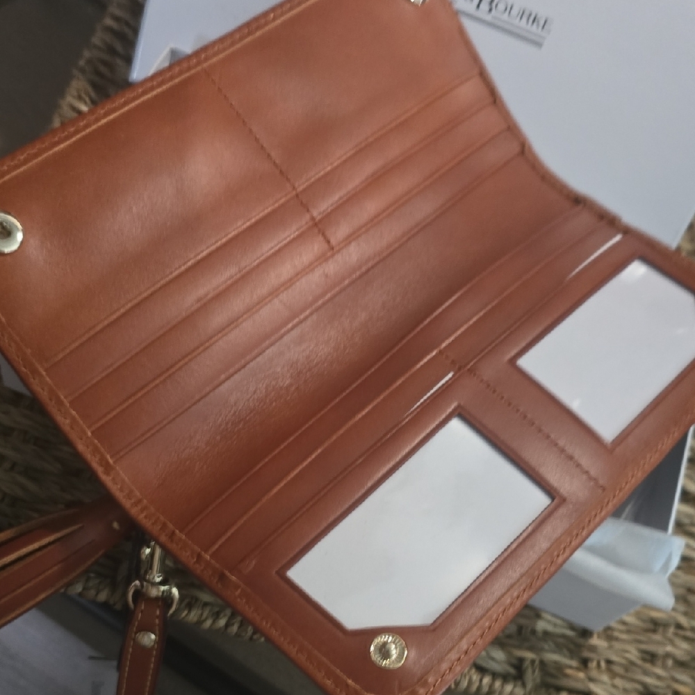 Dooney & Bourke Blue and Tan Wristlet ♥️ - Picture 5 of 13